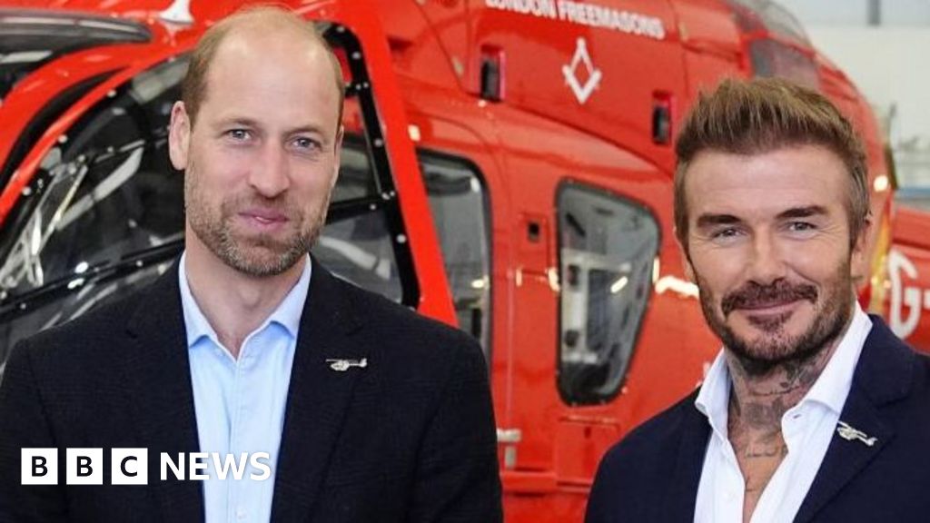 'East End boy' Beckham helps with Prince William fundraiser