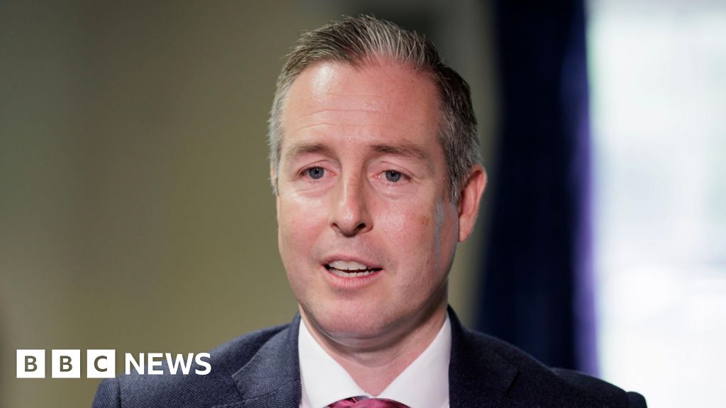 Givan 'entitled' to reject north Down schools' integrated status bid