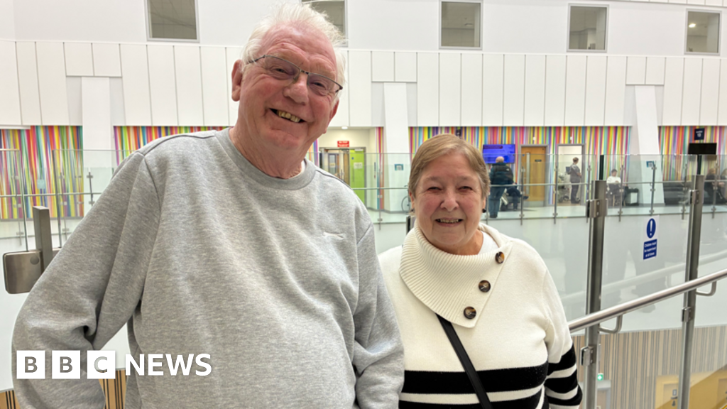 'I had no symptoms but random test found lung cancer'