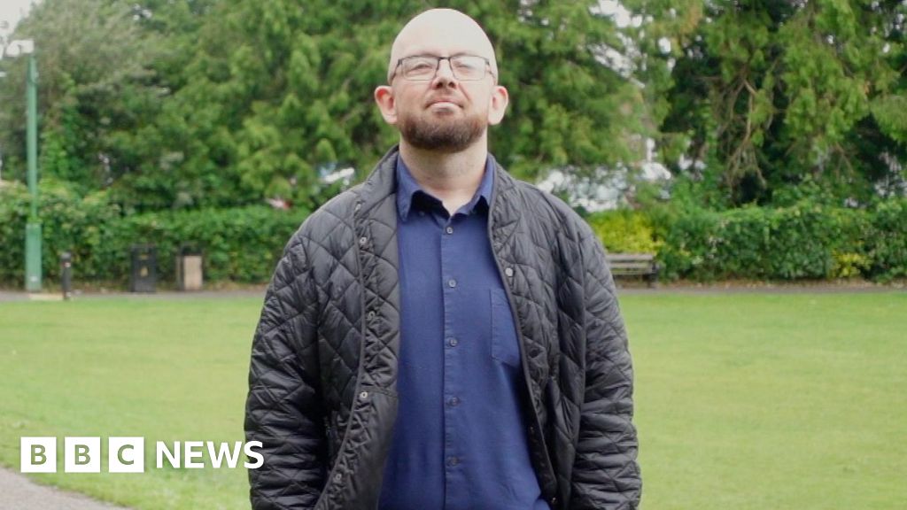 bbc.co.uk - Bob Dale - Sports gambling addiction lost Haywards Heath man &pound;100k in decade