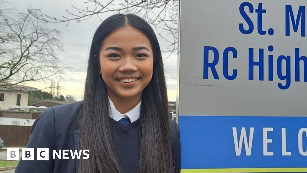 Wicked movie to star Leominster school girl BBC News