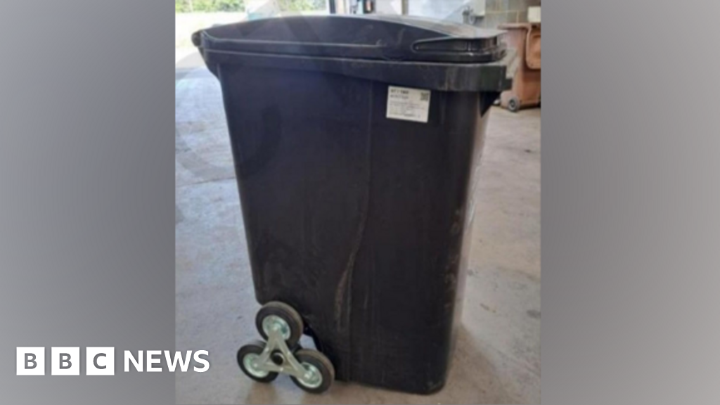 England to Implement Four-Container Recycling System in 2026