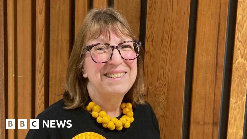 Lib Dems win by-election after Reform controversy