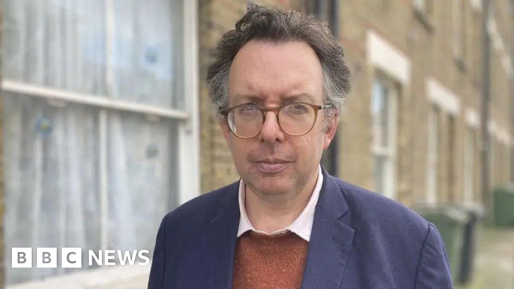 Council's repair delays blamed for ceiling collapse