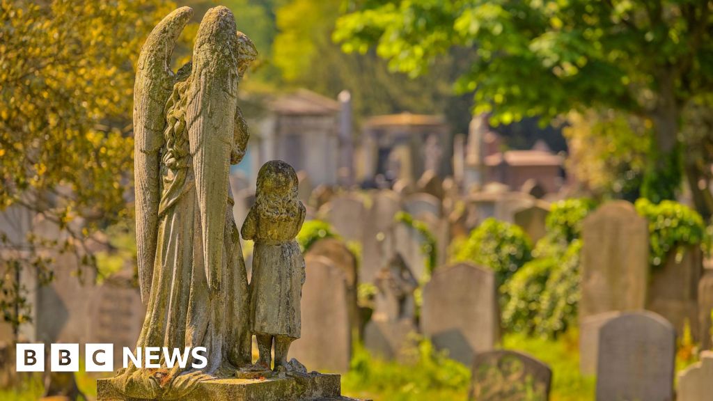 London Burial Space Crisis: Lib Dem Calls for Mayor’s Action