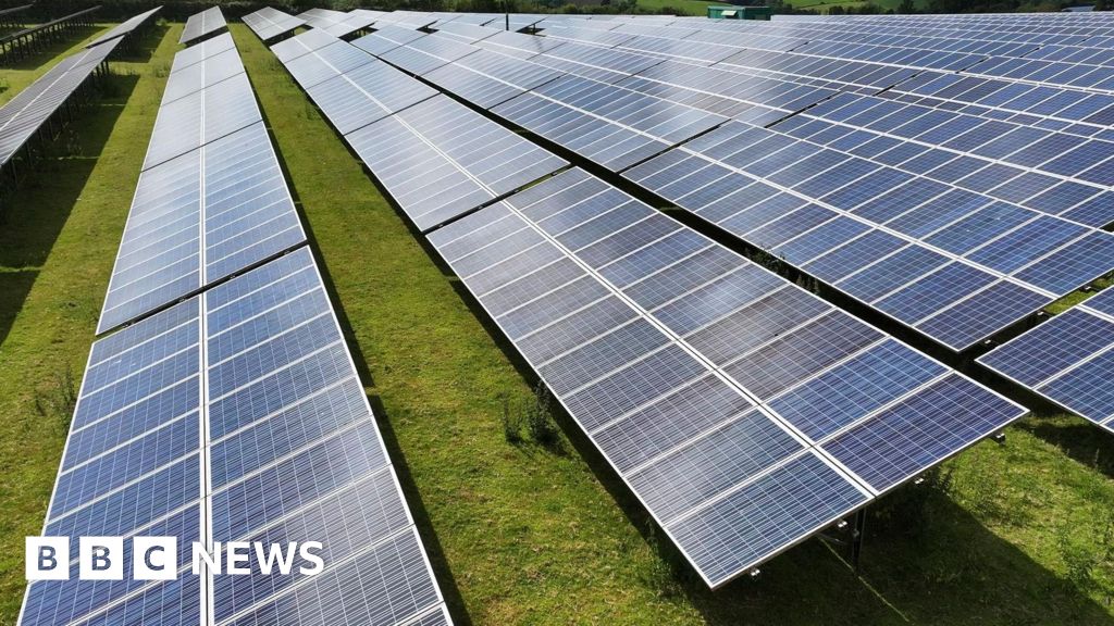 bbc.co.uk - Jamie Waller - Lincolnshire solar farm to last 60 years, county council says - BBC News