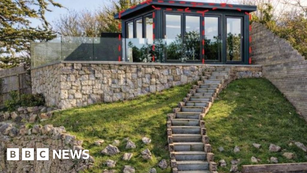 Airbnb 'party cabin' set to replace Rhos