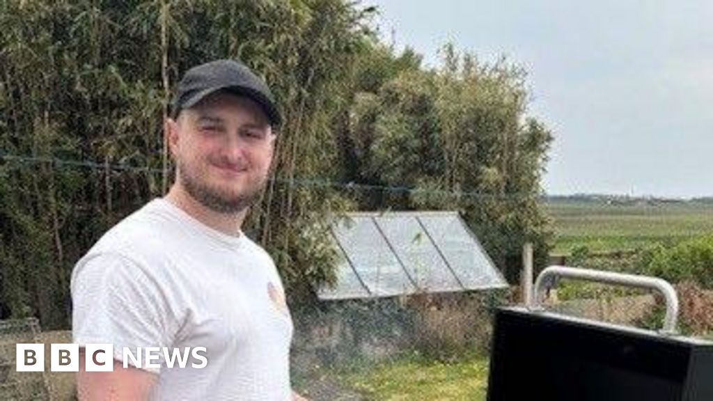 Man, 30, Dies in Lancashire After Assault Investigation Continues