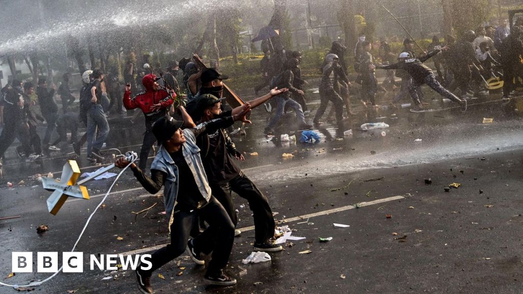 How the death of a delivery driver ignited Indonesia thumbnail