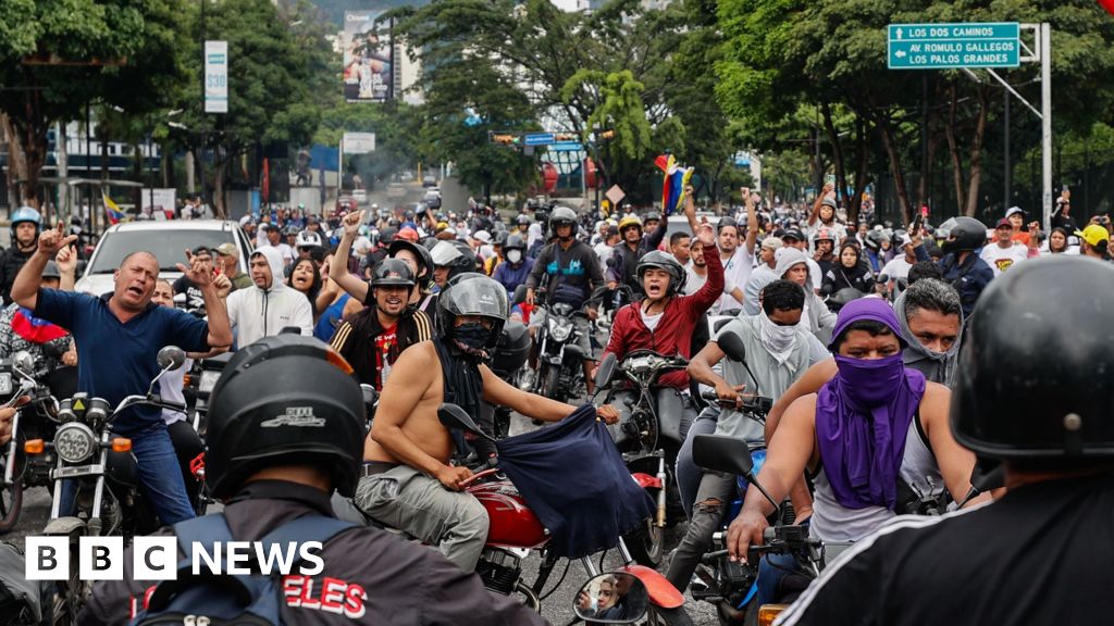 Watch: Protesters descend on Caracas after election win claim