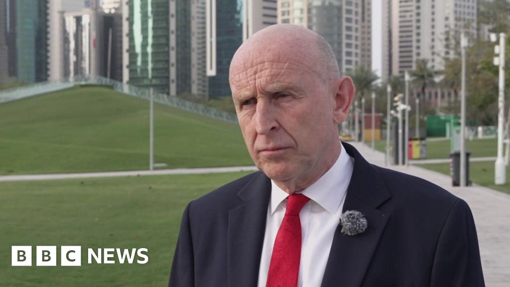 More UK troops to be sent to Middle East, defence secretary announces