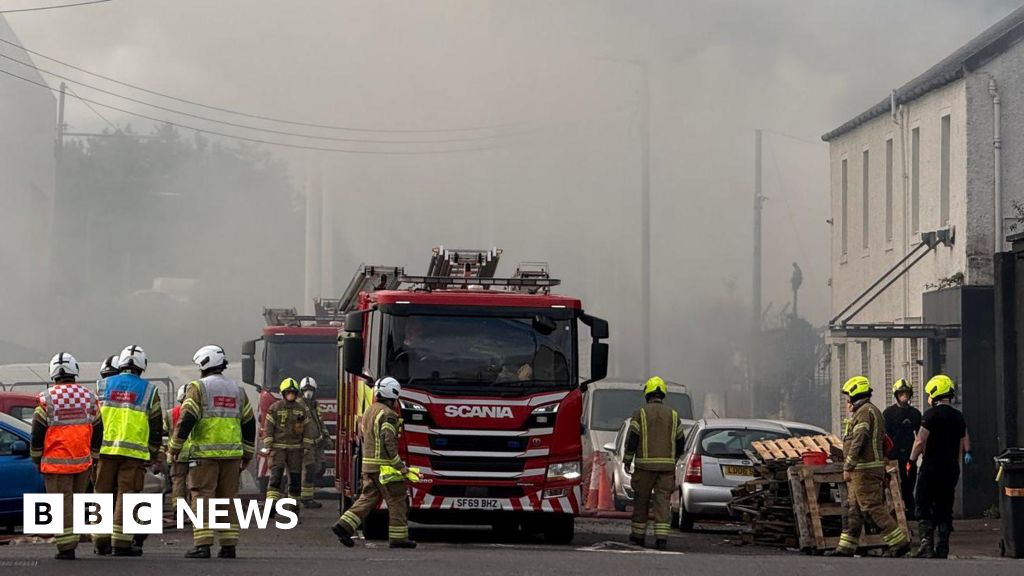 Police Investigate Deliberate Fire at Glasgow Industrial Estate