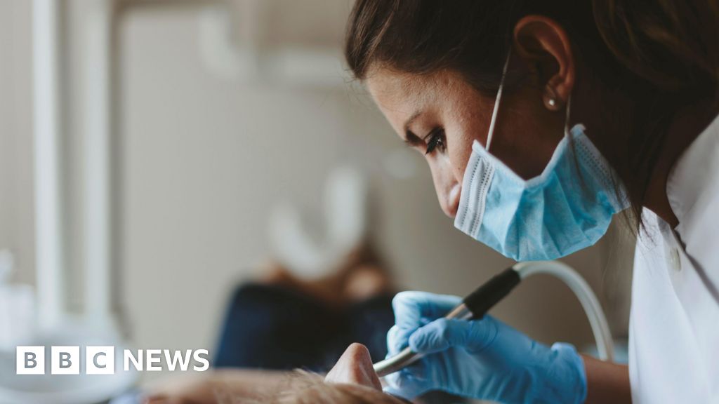 Somerset NHS dentists open thousands of new patient spaces