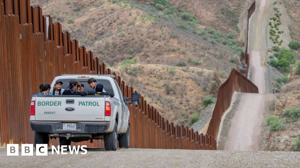 Divided Arizona contends with Trump’s sweeping border plan