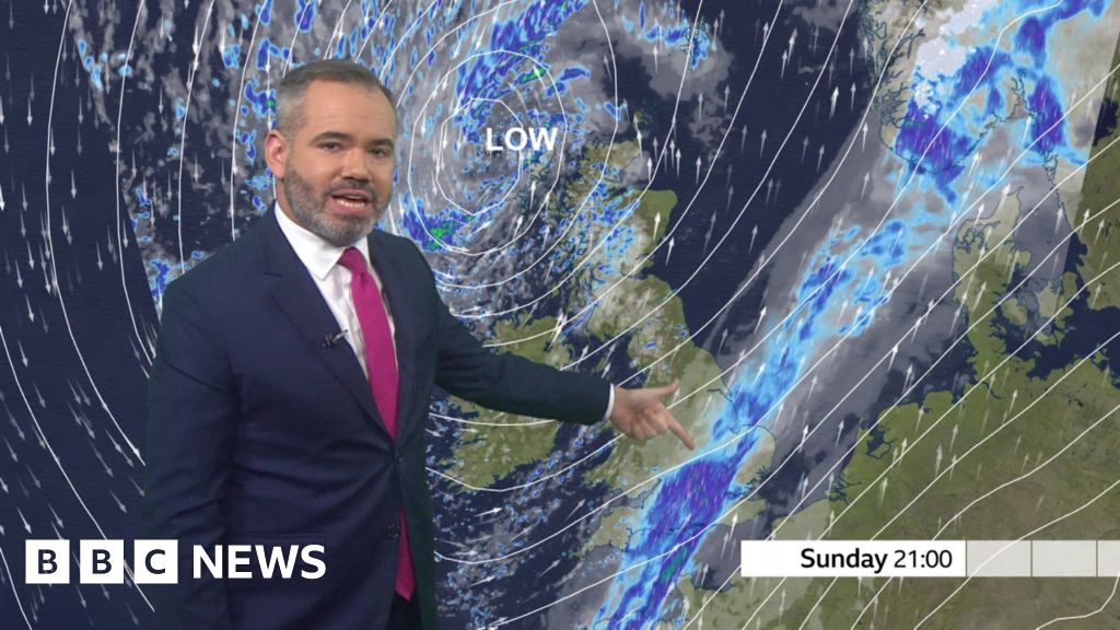 Latest forecast as Storm Bert brings floods and gales - BBC News