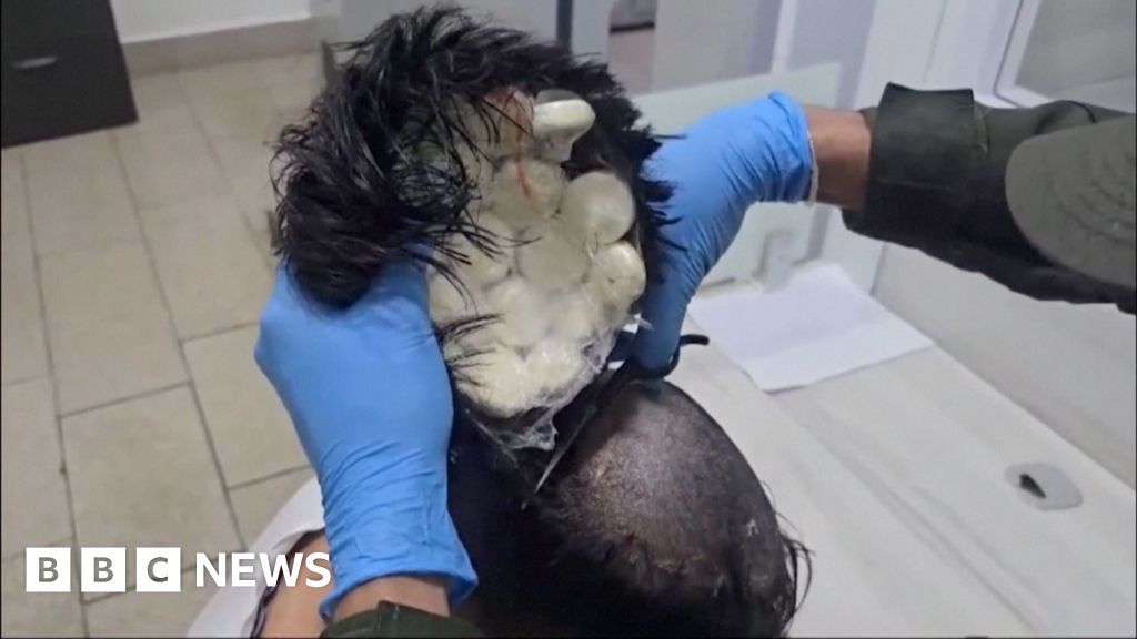 Man caught with cocaine stash under toupee in Colombia