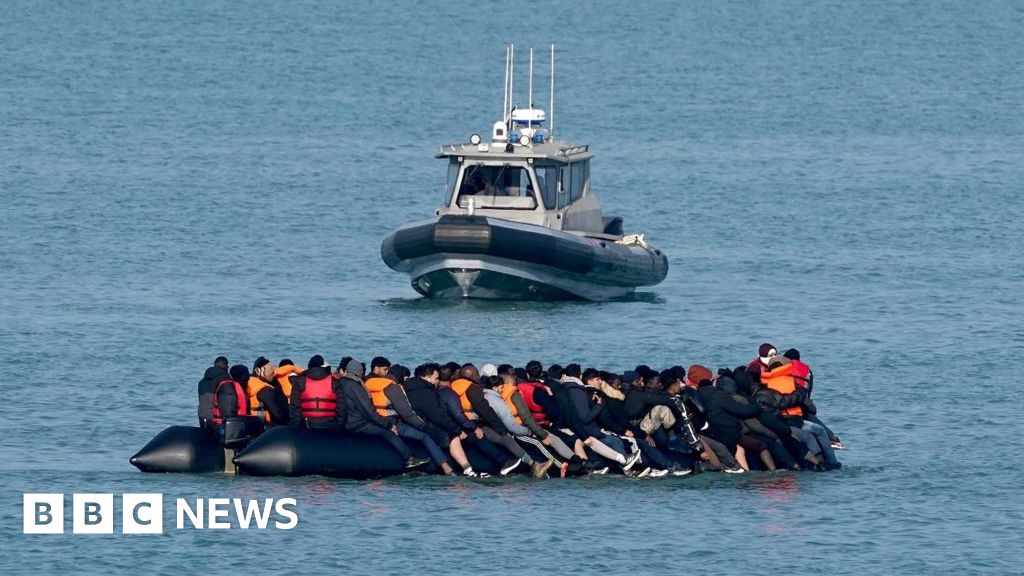 Asylum seekers who break law to have support removed