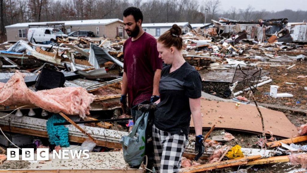 US tornadoes, wildfires and dust storms leave 37 dead and staggering damage