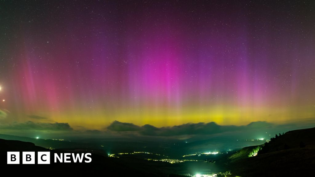 What are the Northern Lights? And how can you see them? - BBC News