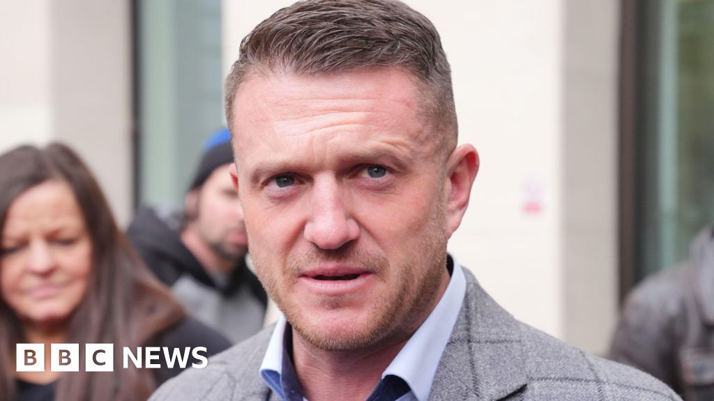 Tommy Robinson case thrown out over incorrect poli