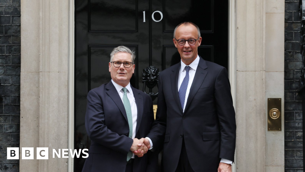 Plans for direct train to Berlin in new UK-Germany treaty