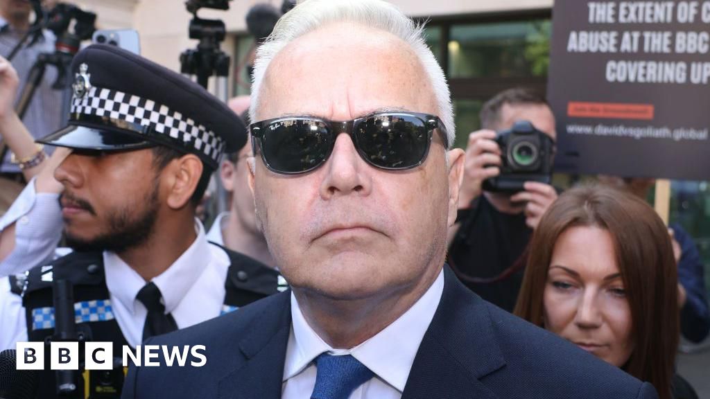 Huw Edwards thanked by ex BBC chair after arrest