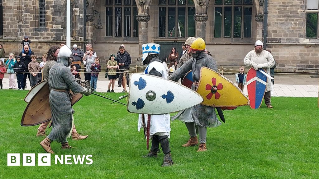 bbc.co.uk - Jamie Moughton - Rochdale returns to its 'bustling' Medieval roots