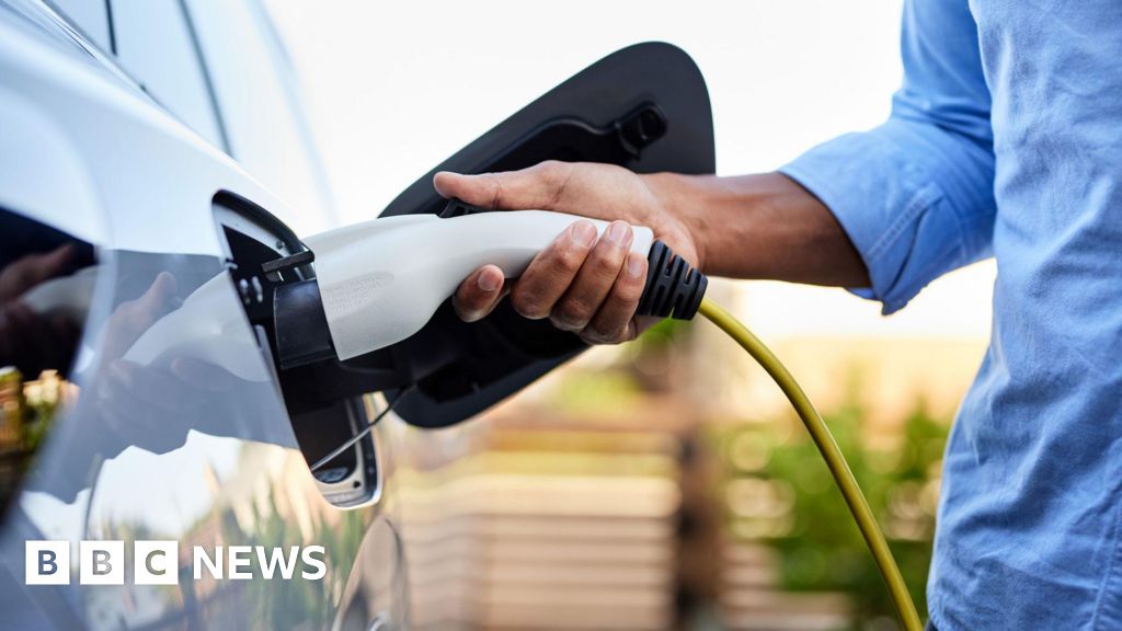 bbc.co.uk - Simon Finlay - Scheme to install 10,000 electric car charging points in Kent unveiled