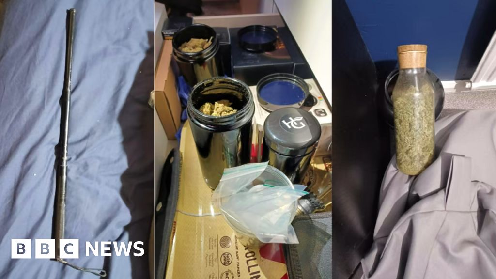 Carlton Man questioned after illegal baton and drugs seized