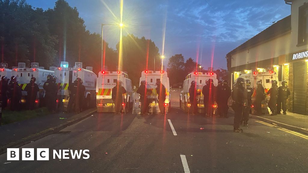 Police under attack in fifth night of unrest in Northern Ireland