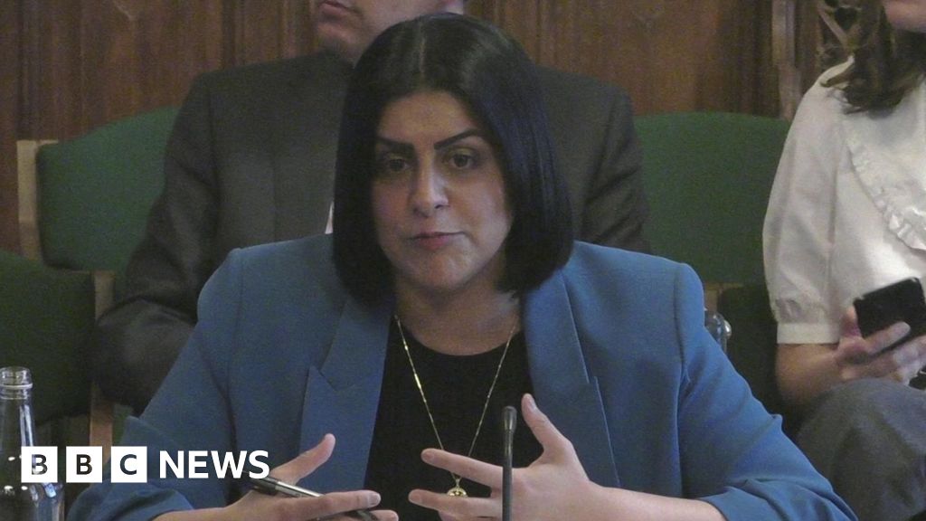 'Unacceptable' to question Supreme Court gender ruling, says minister