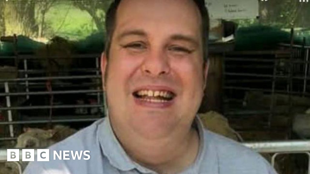 Tributes paid to 'gentle giant' killed after crash in Ware