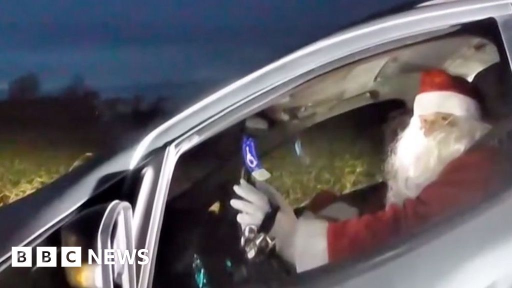 Ho Ho No! Santa pulled over for speeding in Ohio
