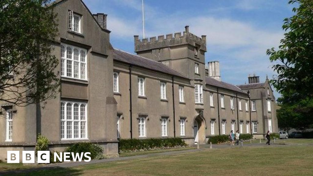 Lampeter: University education at Wales' oldest campus ends