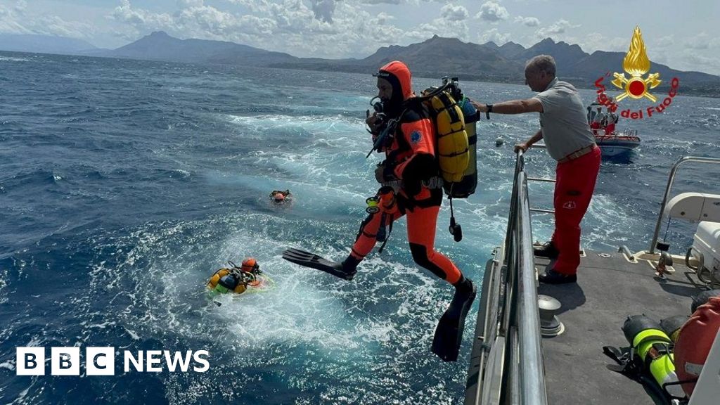 How sinking of luxury yacht off Sicily unfolded