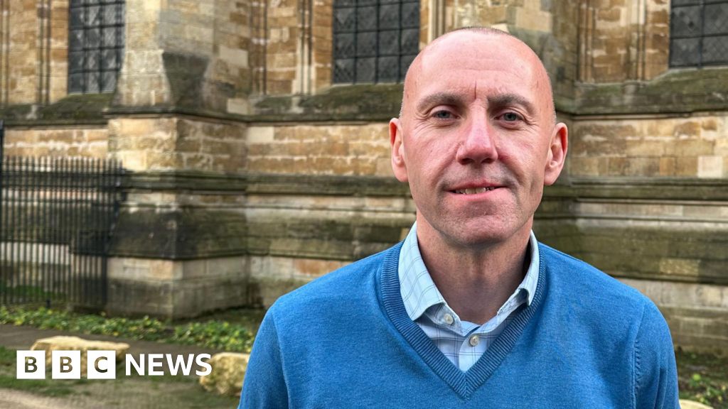 Writers plan to turn phone boxes into writing hubs