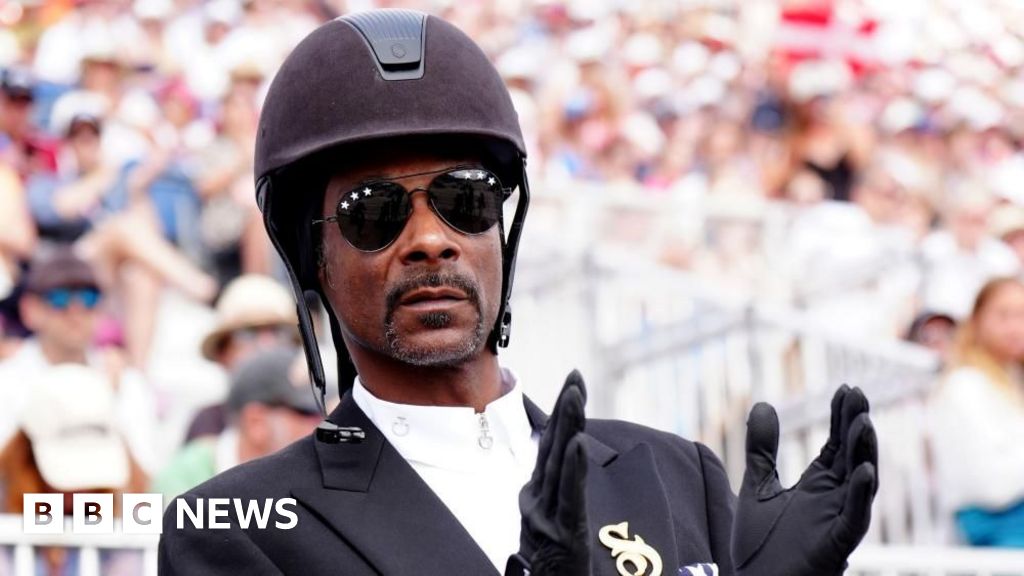 Snoop Dogg: America's cheerleader at the Olympics