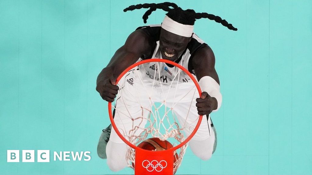 Wrong national anthem played for South Sudan at Olympics