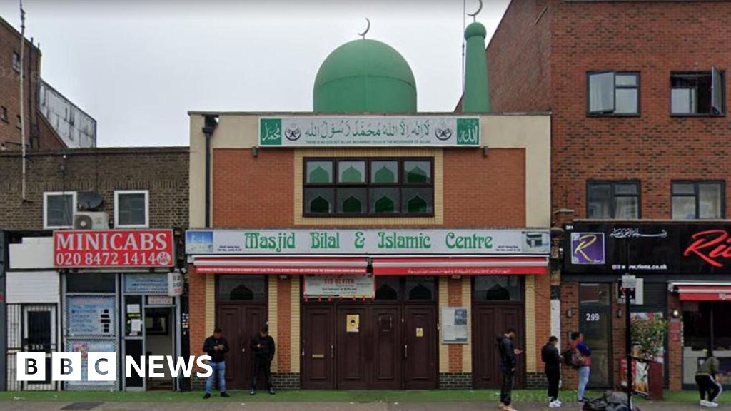 Arrest made over prayer-time thefts in mosques