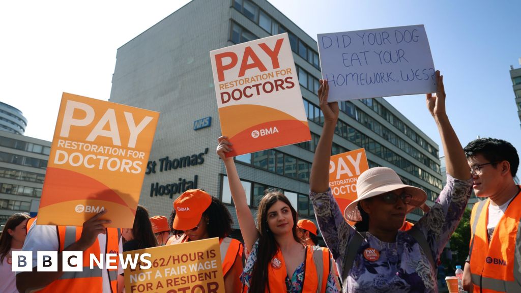 Doctors to begin five-day walkout in England