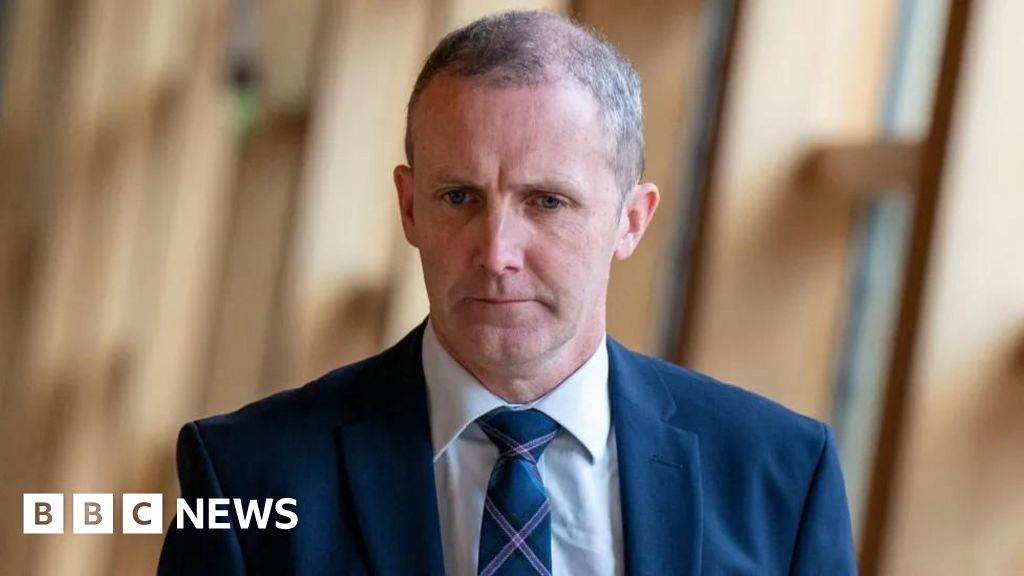 Former Scotland health secretary faces 27-day suspension over iPad scandal