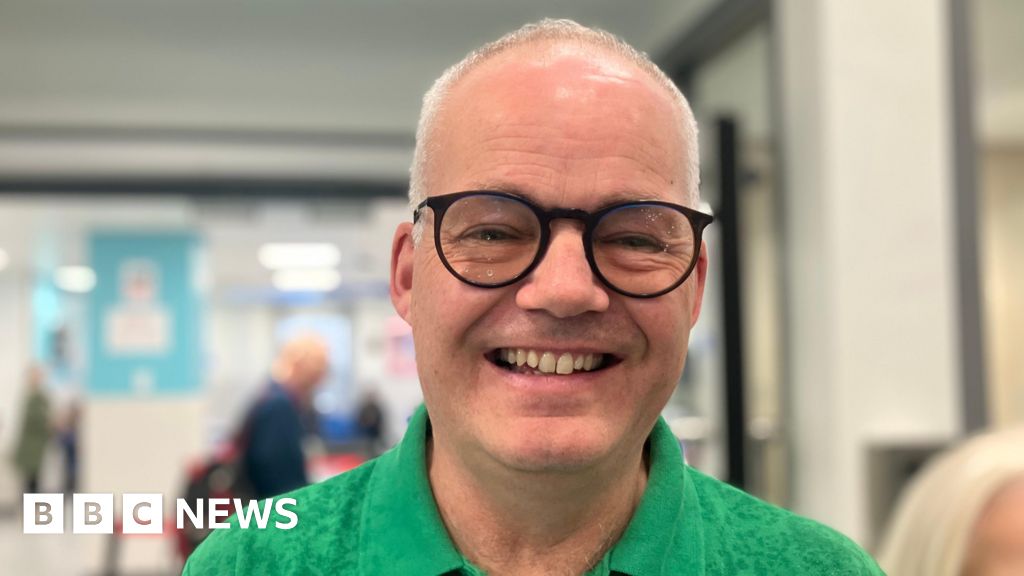 Volunteering in Leeds A&E 'there's nothing like it'