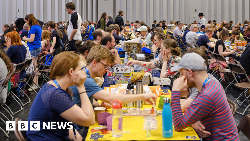 bbc.co.uk - Andy Giddings - Thousands expected in Birmingham at UK's 'biggest' games event