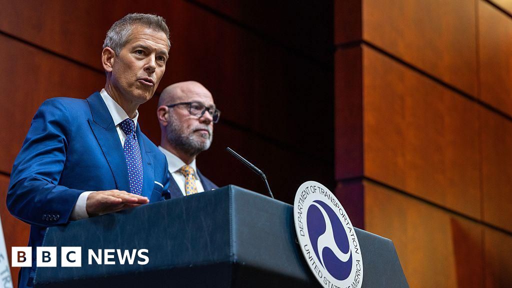 Recortaremos vuelos en 40 aeropuertos si no termina el cierre, advirtió el Secretario de Defensa