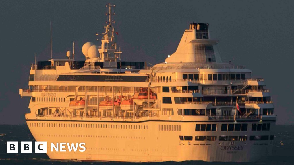 Crucero por Belfast: Villa Vie Residences sigue en problemas