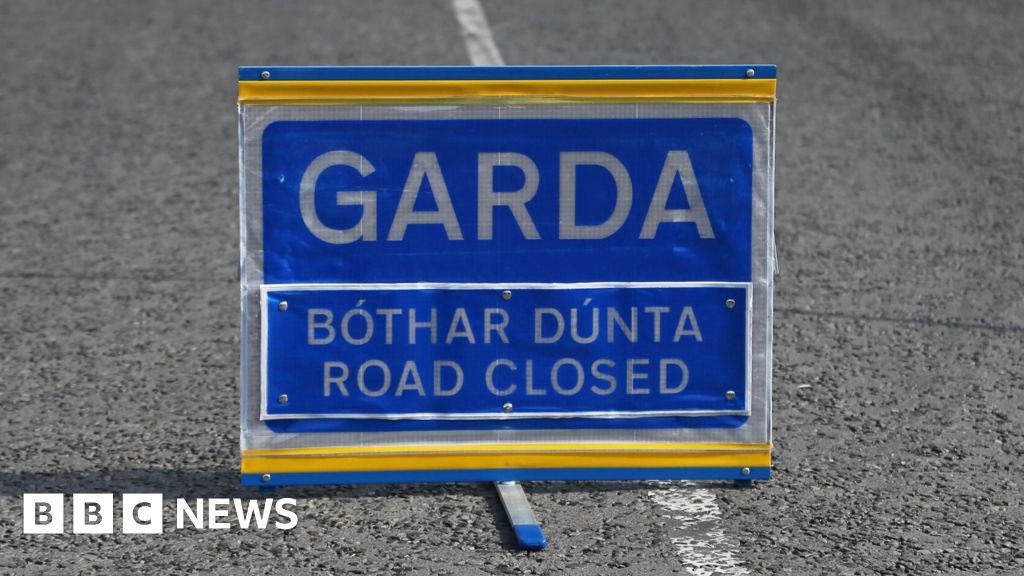 Dublin: Woman Dies In Hit-and-run - BBC News