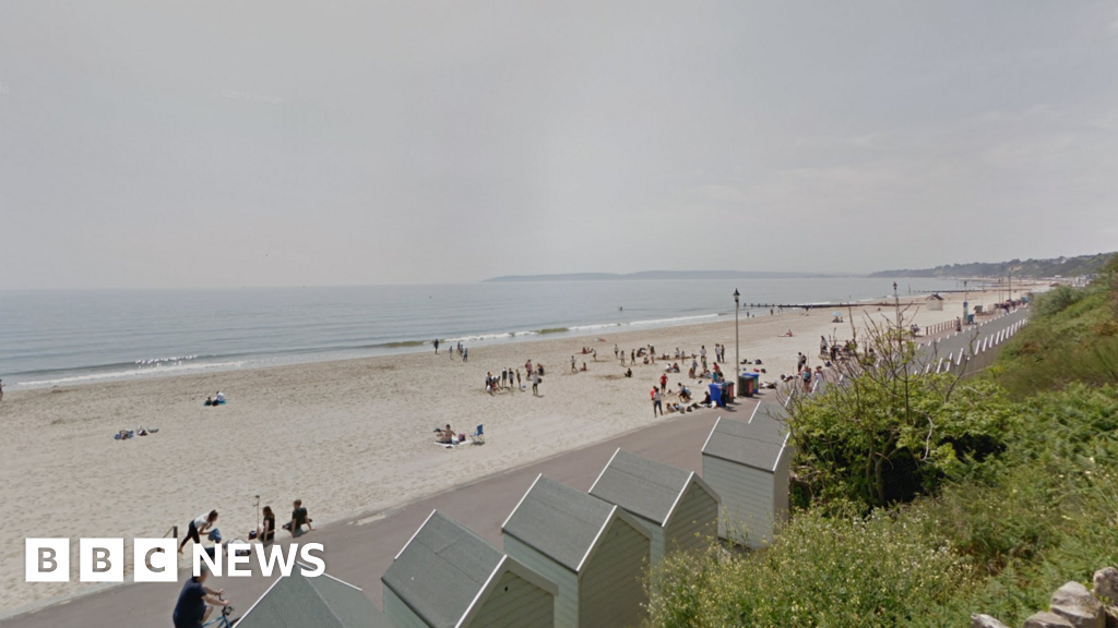 Woman dies after double stabbing on Bournemouth beach