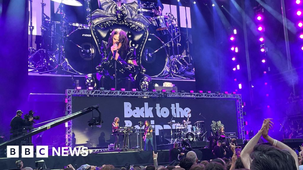 Ozzy Osbourne: Bandmates and fans pay tribute to Black Sabbath singer