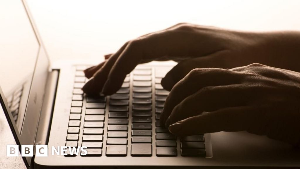 bbc.co.uk - Simon Thake - Tech Town project equips Barnsley jobseekers with AI skills
