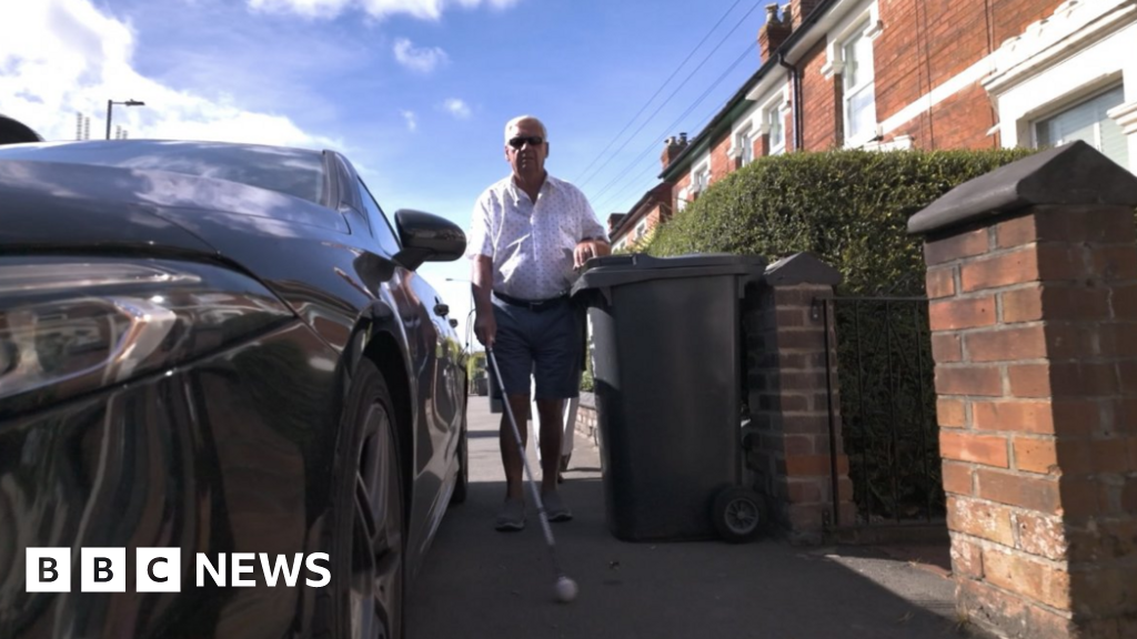 City council fines drivers parking on pavements in Swindon